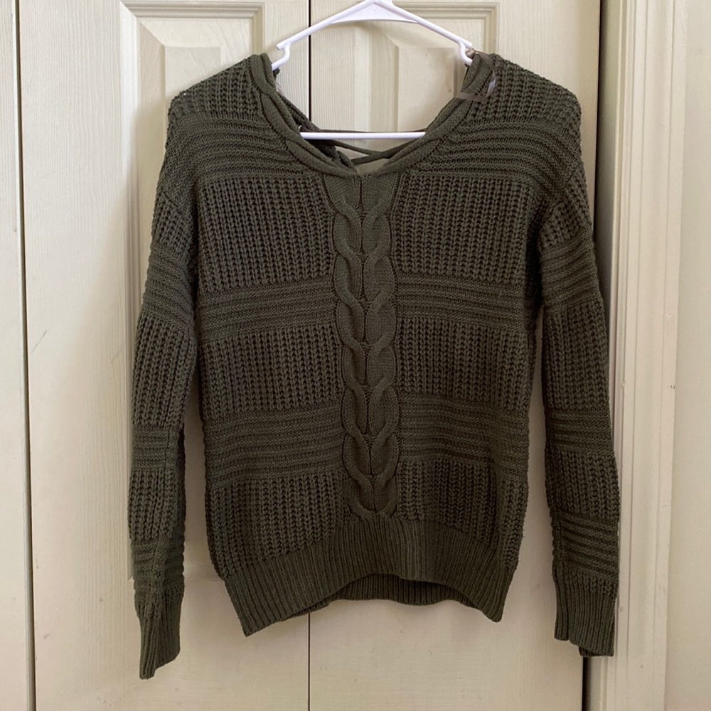 green sweater xs